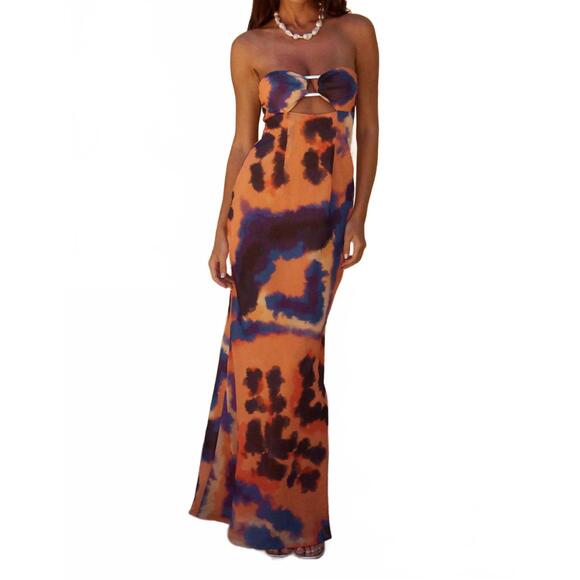 RUNAWAY THE LABEL Dresses & Skirts - NEW RUNAWAY THE LABEL velzy strapless dress in saber print